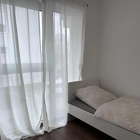 Exklusives Fuer 5 Personen In Der Naehe Von Frankfurt * ハーナウ・アム・マイン