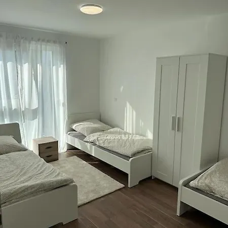 Exklusives Fuer 5 Personen In Der Naehe Von Frankfurt アパート